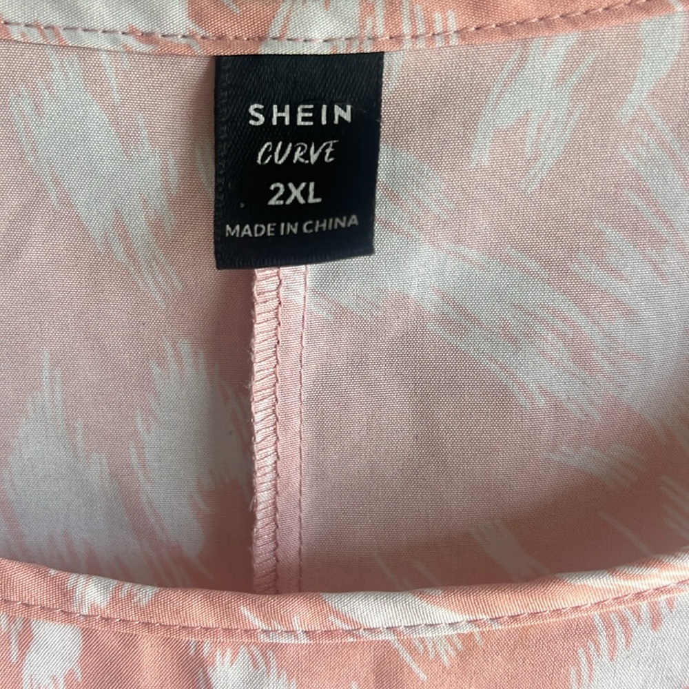 Pink blouse - Picture 2 of 2